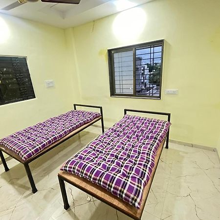 Shree Swami Samarth Pg Rooms For Boys Solapur Εξωτερικό φωτογραφία
